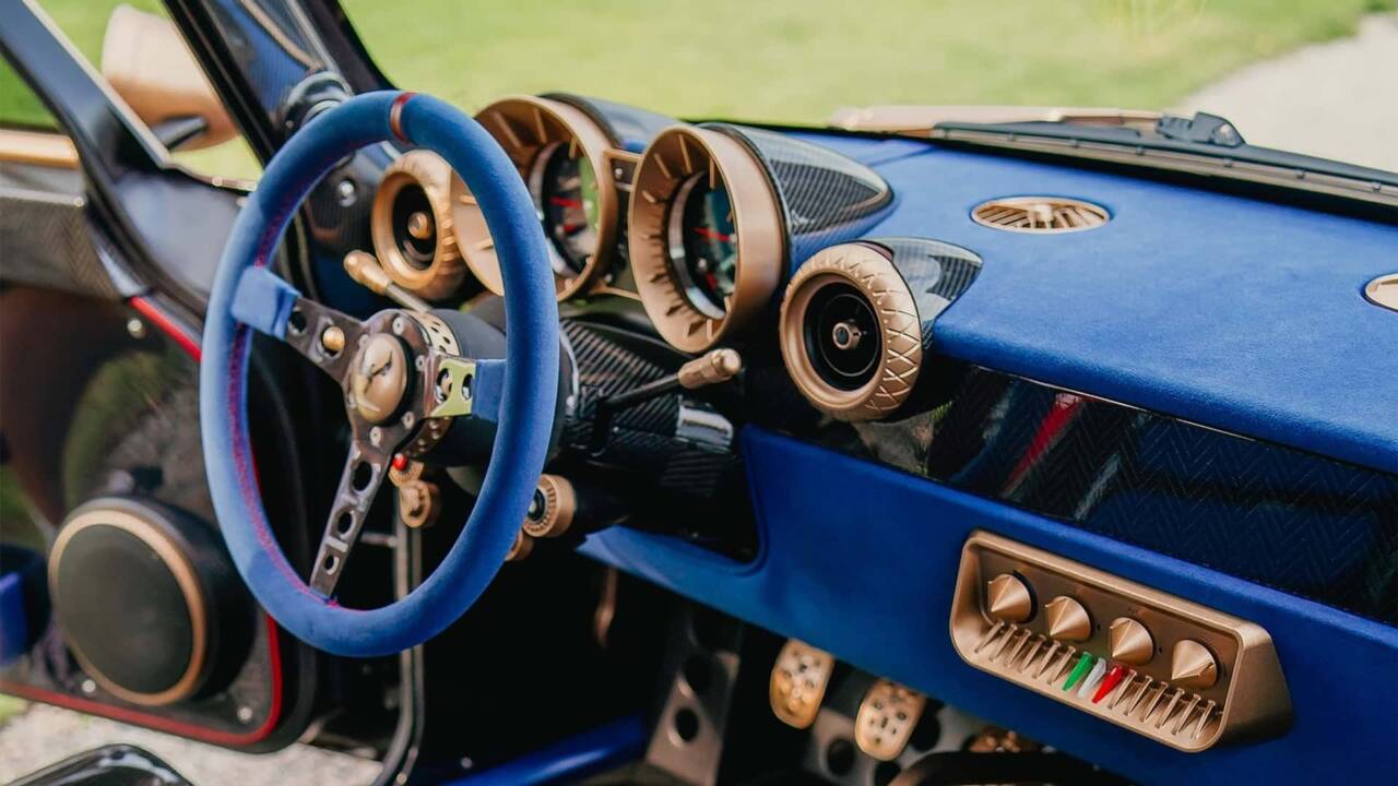 alfa romeo giulia gt totem