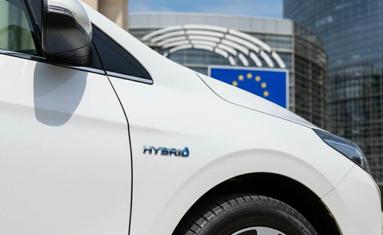 hybrid car