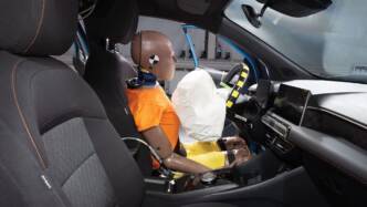 MG3 male al crash test Euro NCAP per il sedile che si sgancia