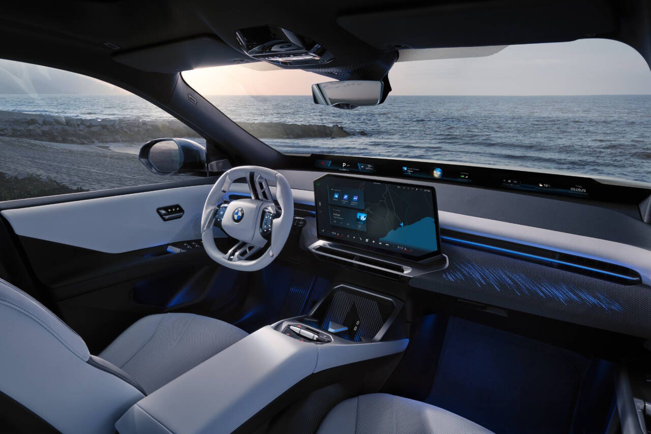 Nuova BMW iX3 dentro