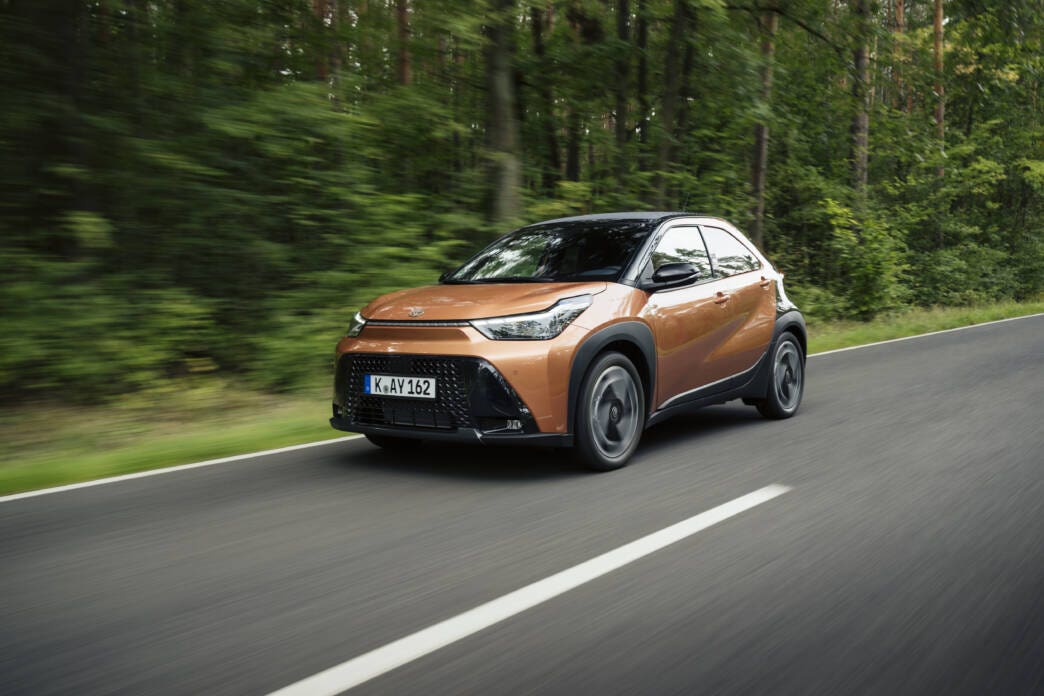 Toyota Aygo X full hybrid 2025