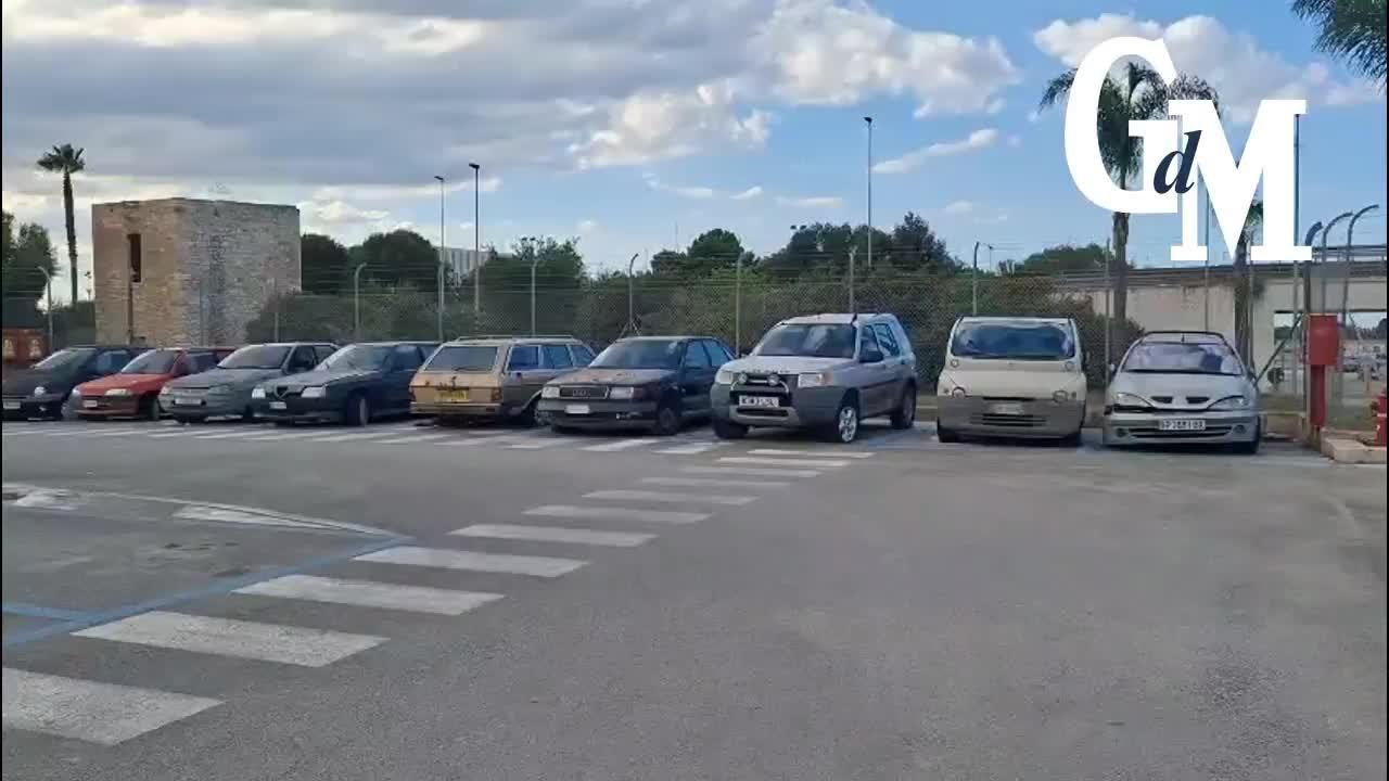museo auto abbandonate aeroporto di bari