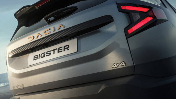 bigster dacia Hybrid-G 150 4x4