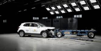Volkswagen T-Cross crash