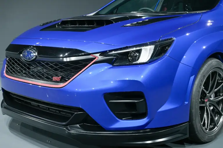 Subaru, una nuova WRX STI a benzina sembra pronta per la produzione