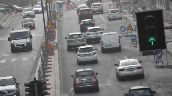 traffico auto