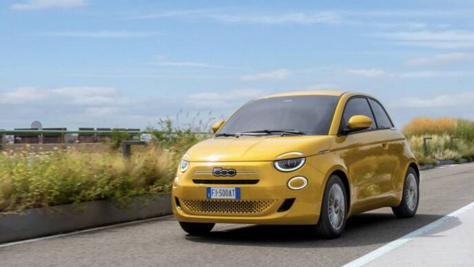 Fiat 500 ibrida