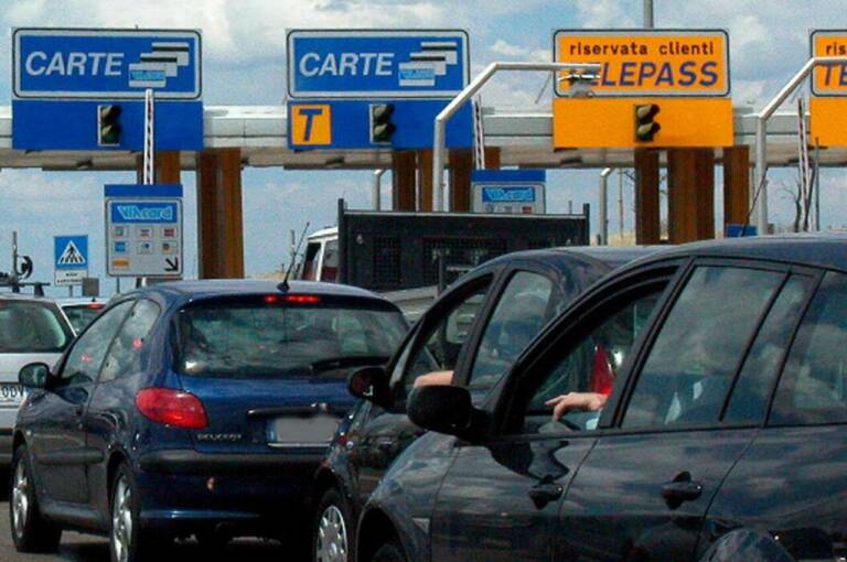 Pedaggi autostradali 2026, rimborsi impossibili e aumenti