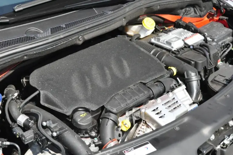 Motore PureTech, spunta il kit che potrebbe risolvere il problema della cinghia