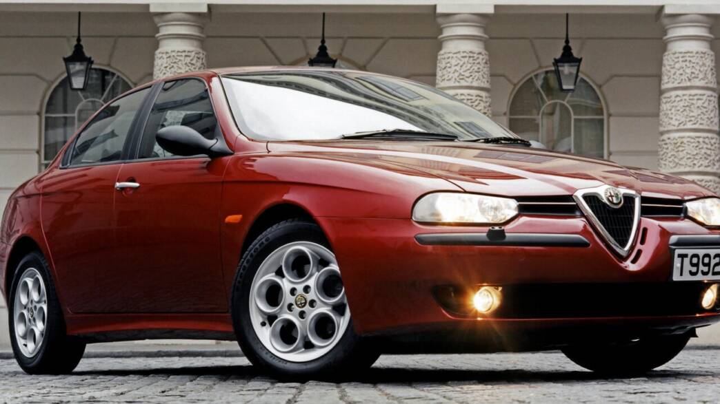 alfa romeo 156 V6
