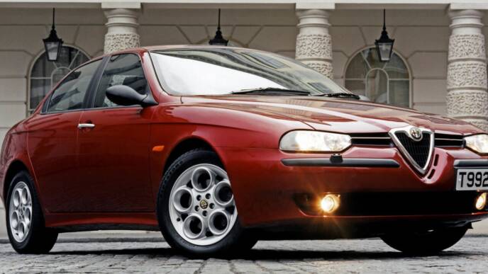 alfa romeo 156 V6