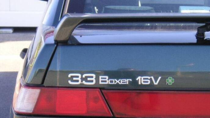 alfa-romeo-33-s-16v