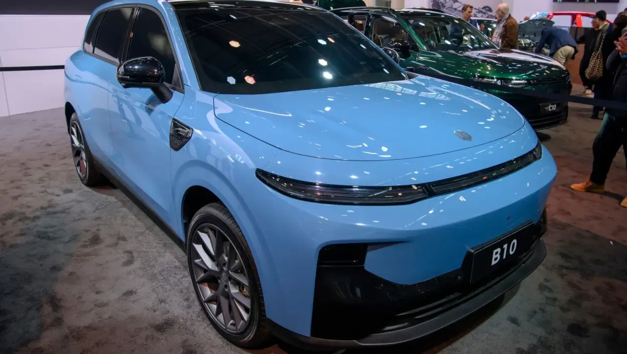 Leapmotor B10 REEV Hybrid