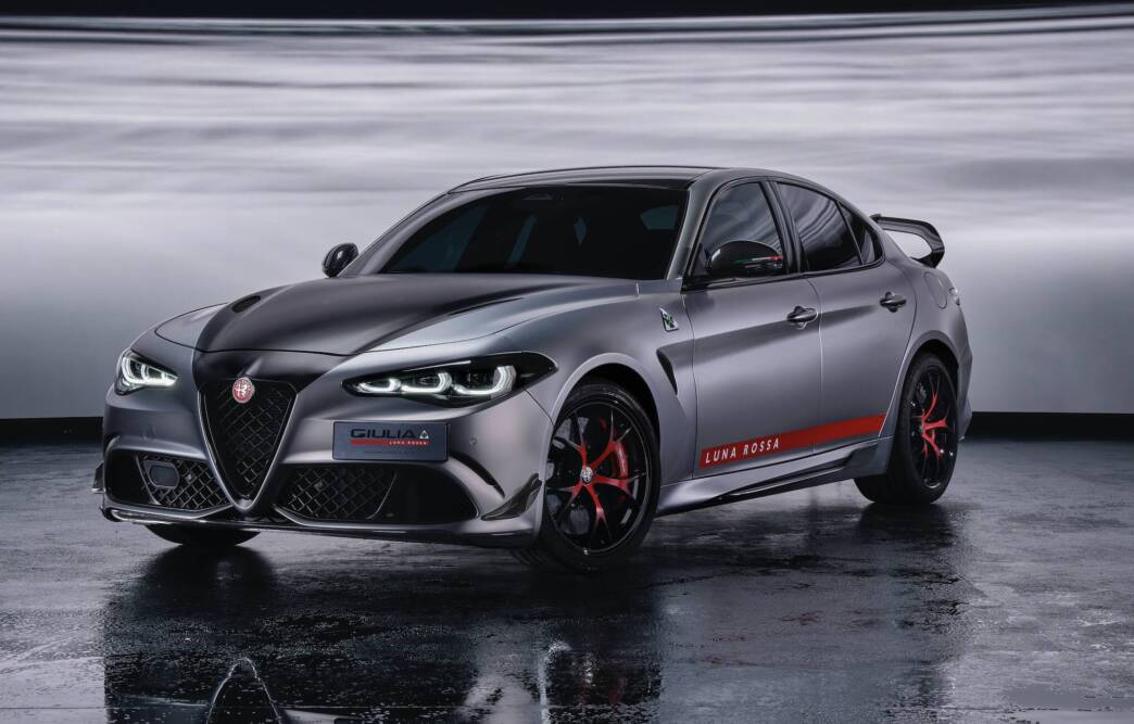 Alfa Romeo Giulia Quadrifoglio Luna Rossa