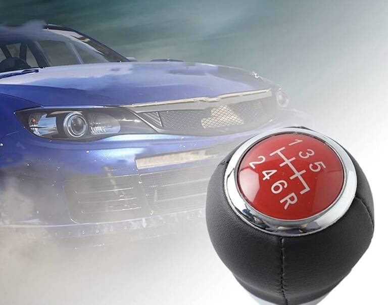 Elettriche Subaru con cambio, frizione e freno a mano: l’emozione del marketing