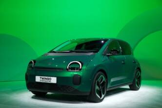 Renault sviluppa l’auto elettrica al volo in Cina 1