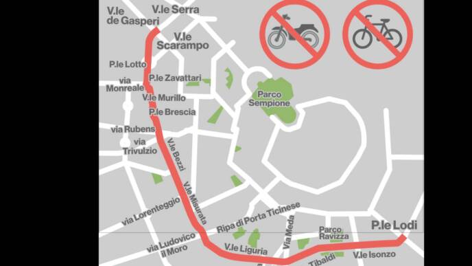 divieto moto e bici milano