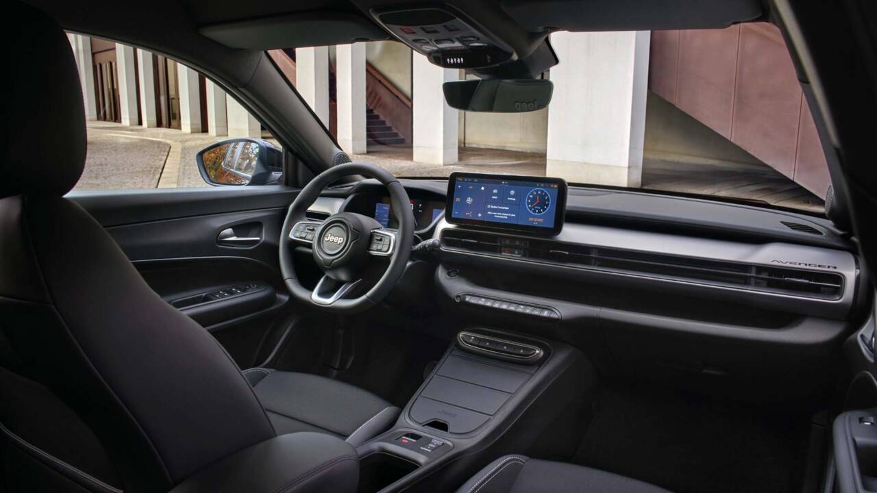 jeep Avenger Black Edition