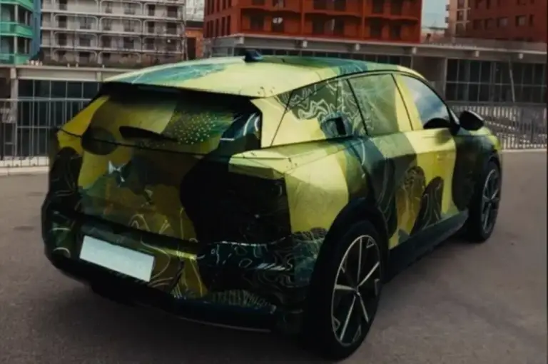 DS N°7 2026, quanto cambia la nuova generazione del SUV