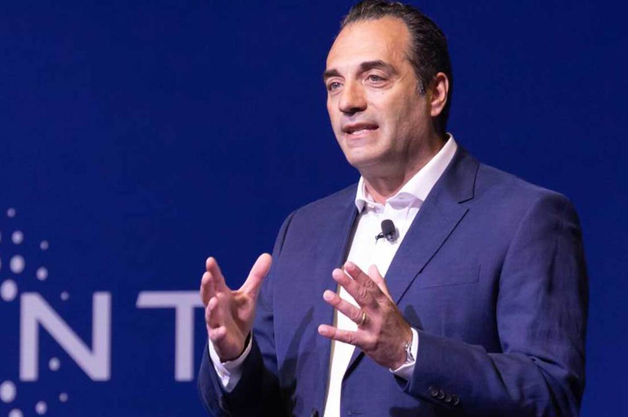 filosa ceo stellantis