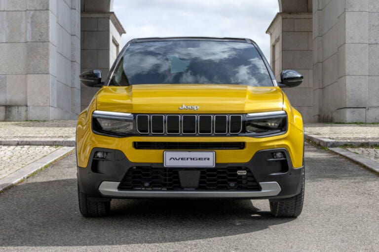 Jeep Avenger si prepara al restyling, ecco cosa cambierà