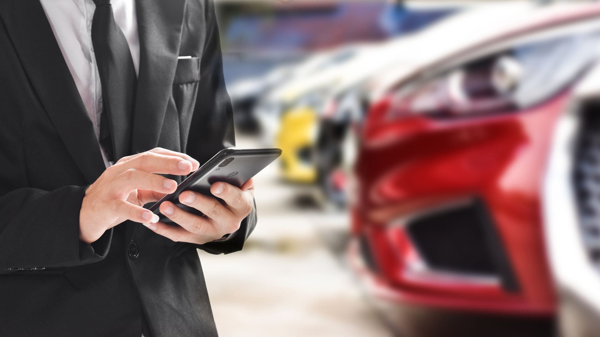 mercato italia auto