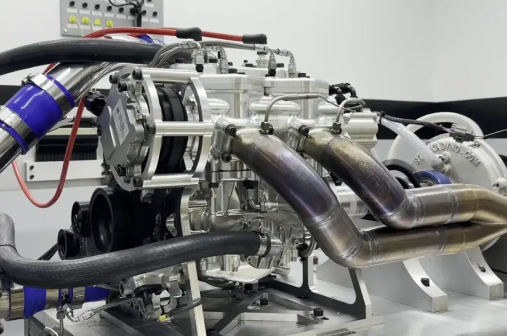 Alpha-Otto rev force motore