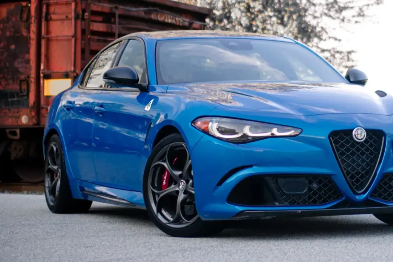 alfa romeo giulia Quadrifoglio