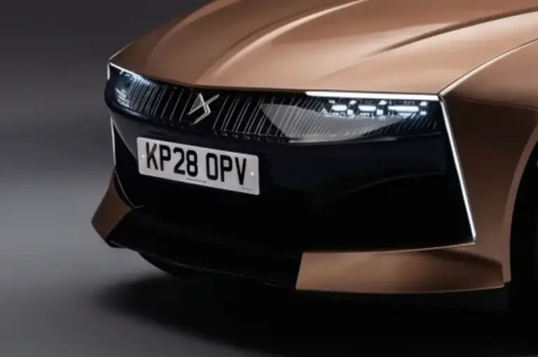 La rinascita della DS 3: le auto grandi non bastano, serve la city car