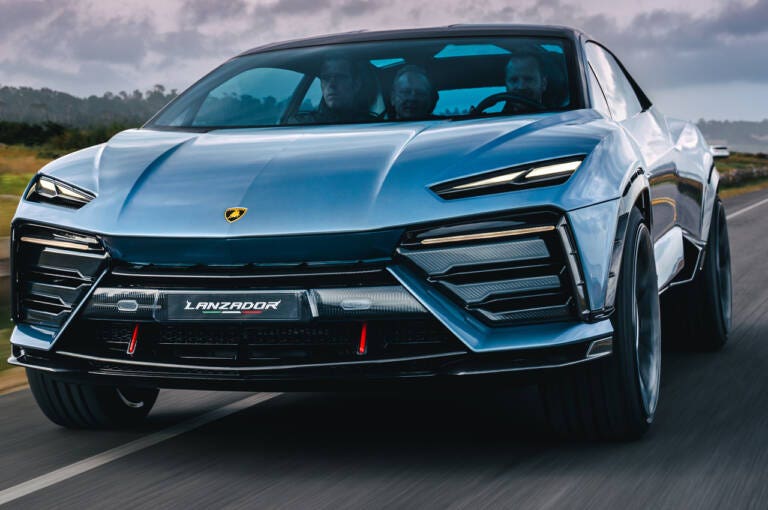 Alla fine, anche Lamborghini ha ceduto al “fascino” dell’elettrico