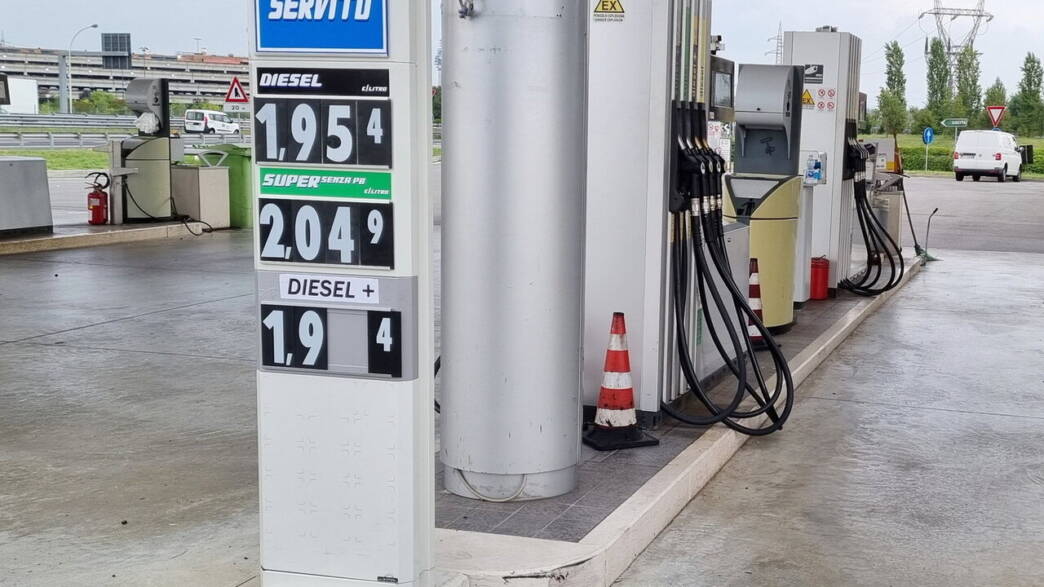 carburante italia