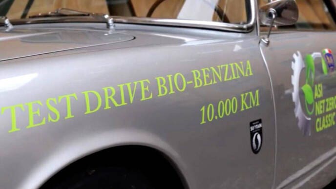 Lancia Flaminia a bio benzina
