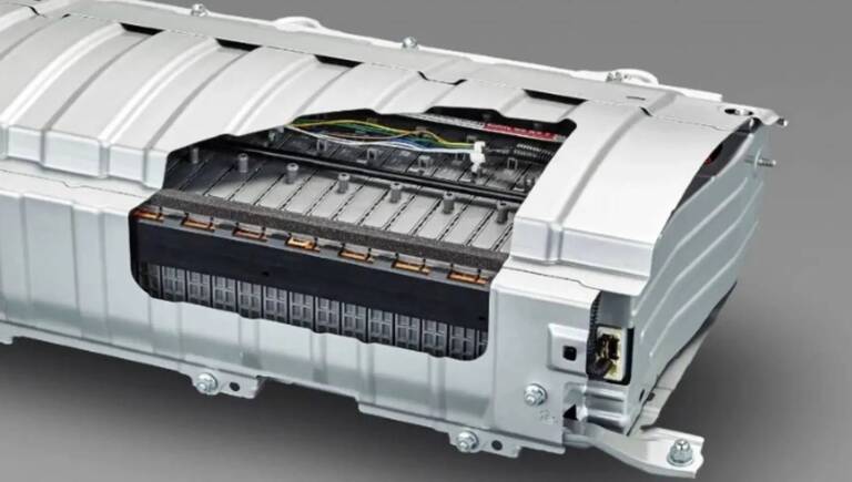 Batterie auto elettriche, l’IA potrebbe aggiungere fino a 160.000 km di vita utile