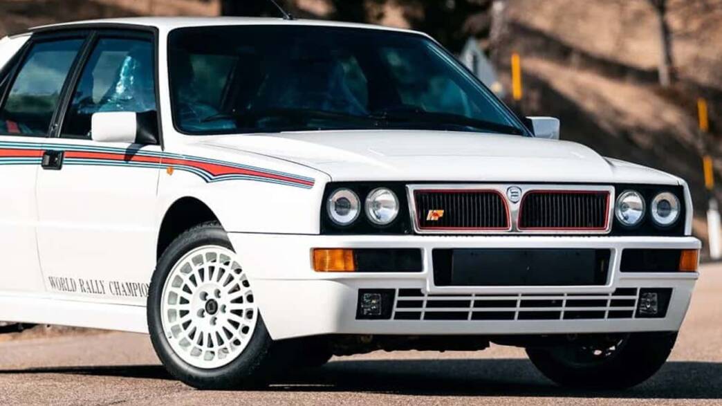 Lancia Delta HF Integrale Evoluzione Martini 6