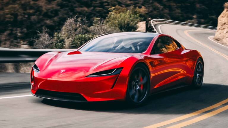Tesla Roadster, il ritorno si avvicina? Un nuovo logo riaccende l’attesa