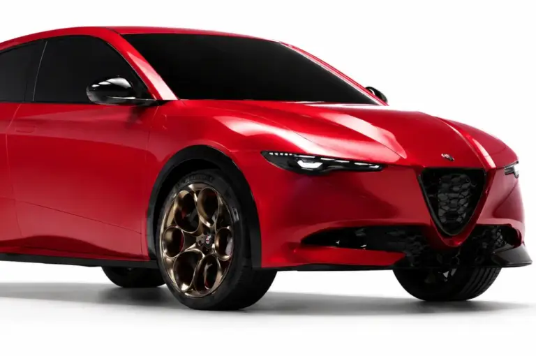 Alfa Romeo, la compatta che mancava: arriva l’erede della Giulietta