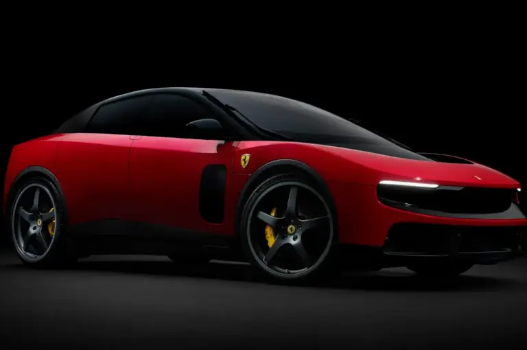 La Ferrari che non ruggisce: la Luce cambia rotta, e si vede