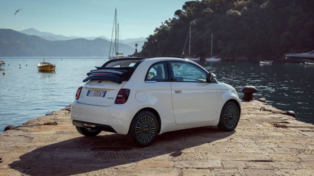 fiat 500 Hybrid Cabrio dolcevita