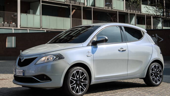 Lancia Ypsilon