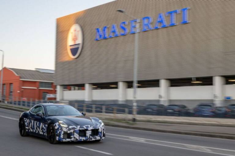 Maserati GranTurismo e Grecale mostrano i propri ritocchi per il 2026