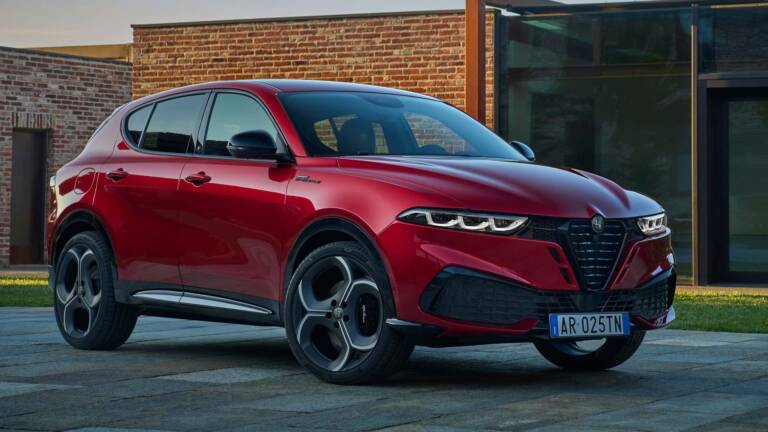 Alfa Romeo Tonale saluta Pomigliano: produzione verso la chiusura nel 2027