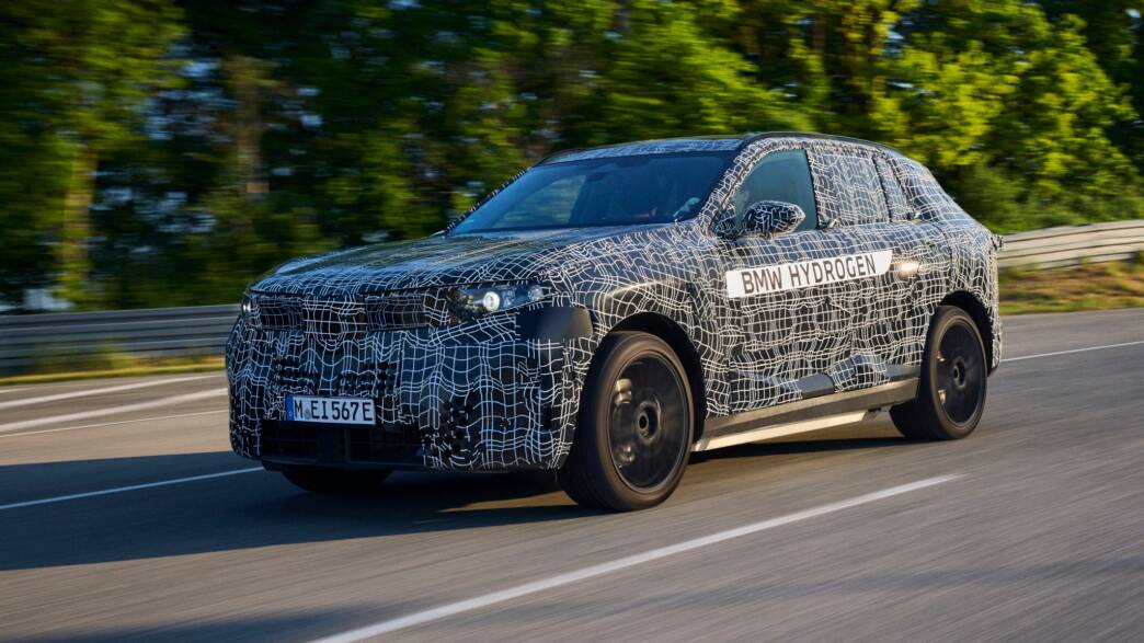 BMW ix5 idrogeno