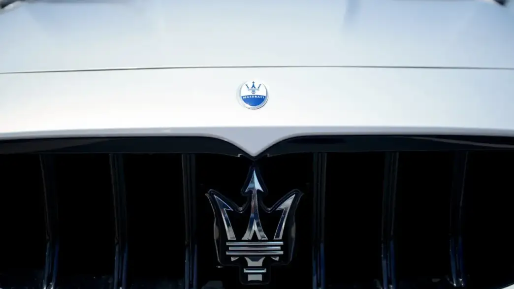 maserati badge