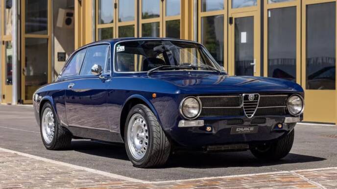 Alfa Romeo Giulia GT 1300 Junior