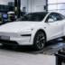 Auto elettrica in officina