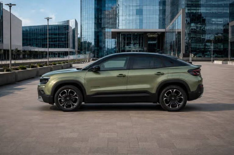 Jeep Avenger diventa coupé: la versione fastback è così improbabile?