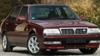 Lancia Thema 8.32