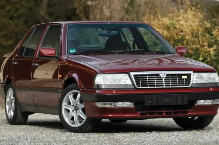 La berlina italiana con il motore Ferrari: 40 anni di Lancia Thema 8.32
