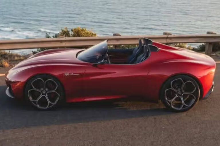 Una nuova Alfa Romeo Spider, il V6 Busso che disturba il sonno degli appassionati