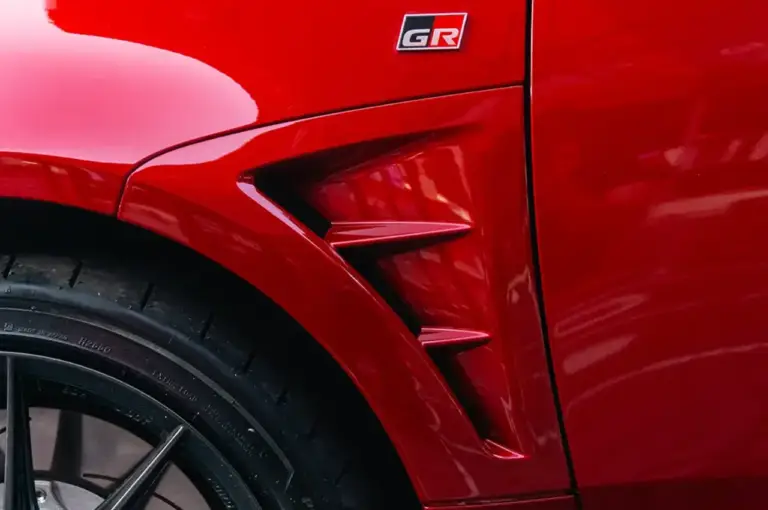 Toyota GR Yaris, in Italia l’aggiornamento 2026 del vertice di gamma